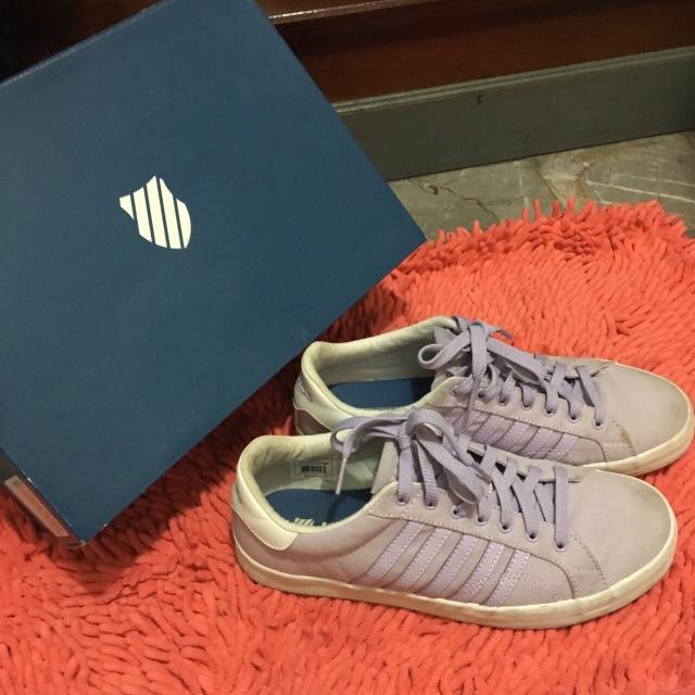 รองเท้า kswiss