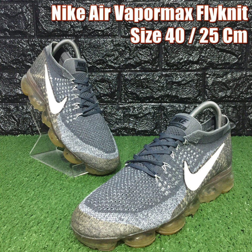 Nike Air Vapormax Flyknit รองเท้าผ้าใบมือสอง