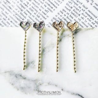 Premium Import Cute Glitter Heart Gold Earrings : ต่างหู ตุ้มหู เกาหลี สีทอง รูป หัวใจ กลิตเตอร์ นำเข้า น่ารัก