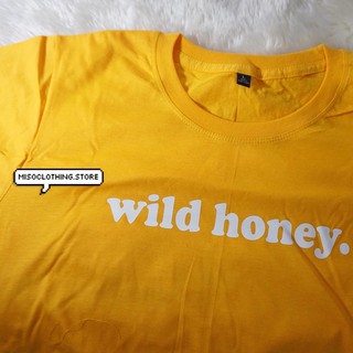 "wild honey" เสื้อยืดสกรีน สวมใส่สบาย