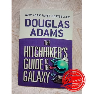 The Hitchhikers Guide to the Galaxy โดย Douglas Adams - ภาษาอังกฤษ