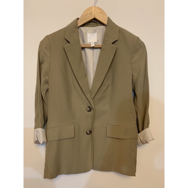 [มือหนึ่ง] H&M Khaki Blazer - size 32 ไม่เคยใส่ ใหม่มากค่า ✨