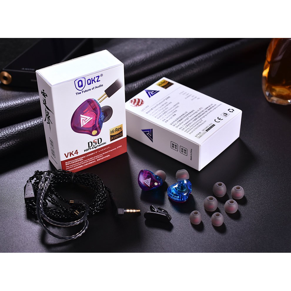 QKZ VK4 หูฟัง Dynamic Driver คุณภาพเสียงระดับ Hi-Res อัพเกรดสายได้ สนั่นในเบสผสานอย่างดี