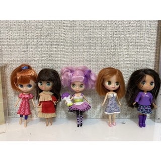 Petite blythe ของแท้ (บลายธ์จิ๋ว) สภาพ97% ชุดบางตัวไม่ตรงค่ะ