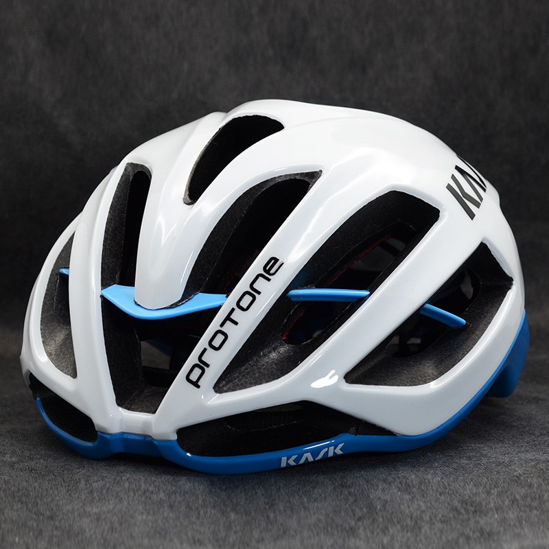 Mountain Bike Riding Helmet Road Integrated Breathable Helmet