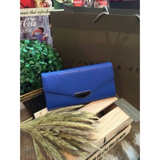 CHARLES &amp; KEITH ENVELOPE FLAP WALLET (outlet)แท้100%