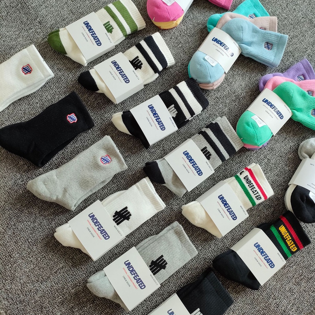 ใหม่ Undefeated ถุงเท้ากีฬาลําลอง ผ้าฝ้าย ปักลาย แฟชั่นสําหรับผู้ชาย 2022