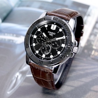 นาฬิกา Casio รุ่น MTP-VD300L-1E นาฬิกาผู้ชาย สายหนังสีน้ำตาล หน้าปัดดำ สุดเท่ห์ -สินค้าของแท้ 100% รับประกัน 1 ปี