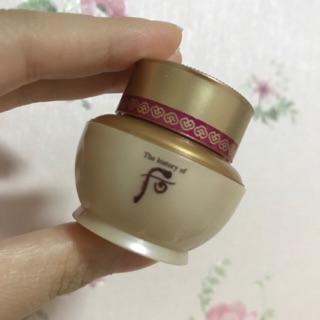 The History of whoo ครีมบำรุงผิวหน้า 8ml. ของใหม่ แท้ พร้อมส่งค่ะ ❤️