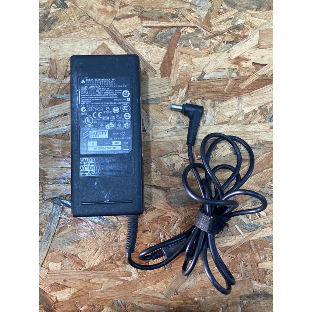 (C2)AC Adapter Acer (5.5*1.7mm) 19V (90W) 4.74A