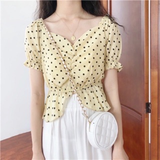 เสื้อ polkadot สีเหลือง