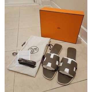 ใหม่ !! Hermes Oran Sandal ของเเท้ size 40 สี etoupe หนัง epsom หายากมากกกกกก ของเเท้