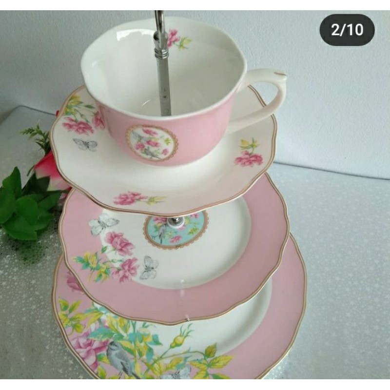 Set  ชั้นวาง 3 ชั้น  New Bone Chaina Cuizimate  ของใหม่ขนาด:ใบใหญ่ 10.5นิ้ว ,ใบกลาง 7.8นิ้ว ,ใบเล็กร