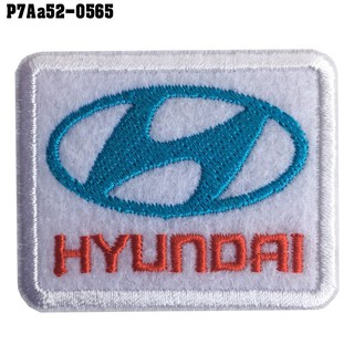 อาร์มติดเสื้อ ตัวรีดติดเสื้อ อาร์มปักลาย โลโก้รถ HYUNDAI /Size 5.3*4.3cm #ปักขาวแดงฟ้าพื้นขาว รุ่น P7Aa52-0565