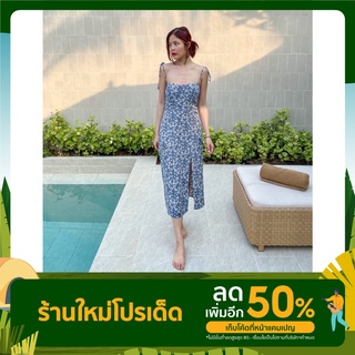 Blue Daisy ชุดเดรสลายดอกสีฟ้า Free Size