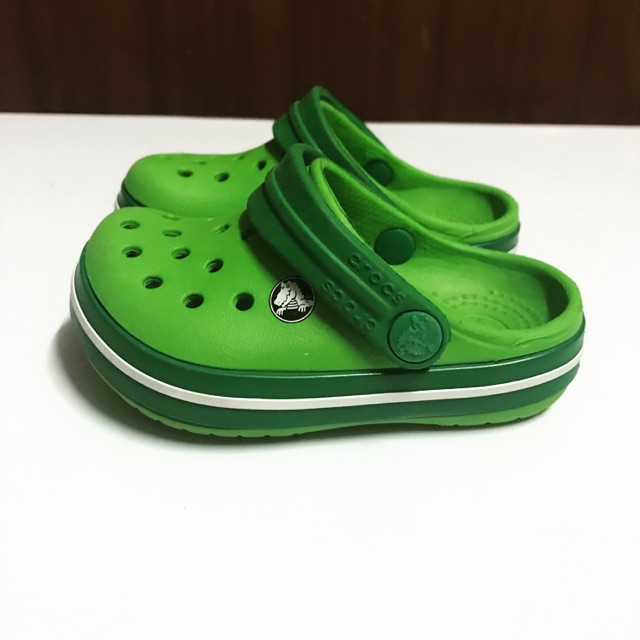 รองเท้าเด็กมือสอง. Crocs