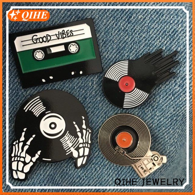 DJ Turn Table Lapel Pin Tie Tack Collector Enamel Pin  Music Albums DJ Turntable Music Fun Party Tim
