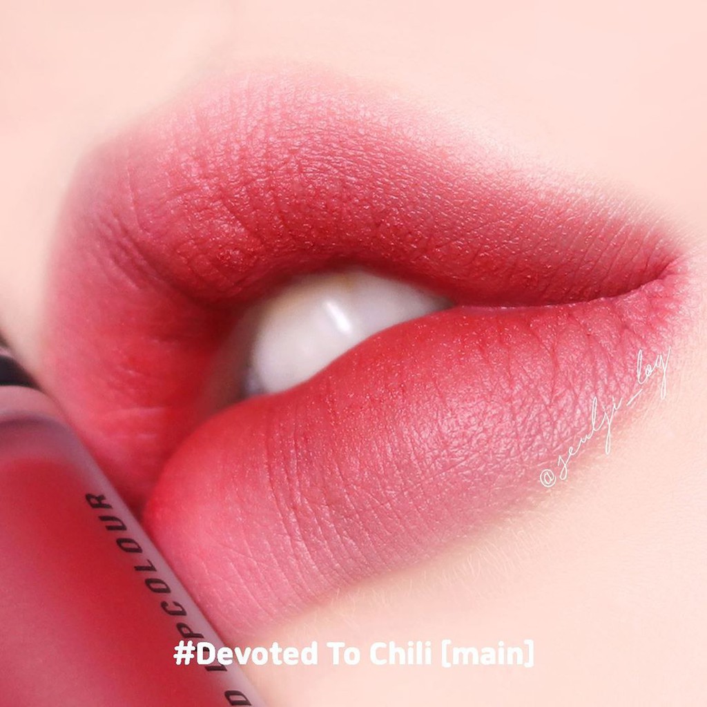 พร้อมส่ง MAC #DEVOTED TO CHILI POWDER KISS LIQUID LIPSTICK