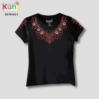 KUNI  #K66 เสื้อยืดติดเพชร ประดับลายที่คอ by Kunibrand