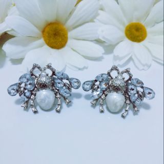 ต่างหูผึ้งเพชรสีขาว🐝❣💎