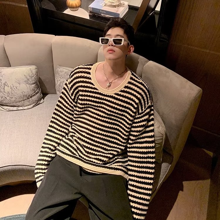 K ถักเสื้อกันหนาวคอกลมลายถักเสื้อกันหนาวกลวง Casual Loo
