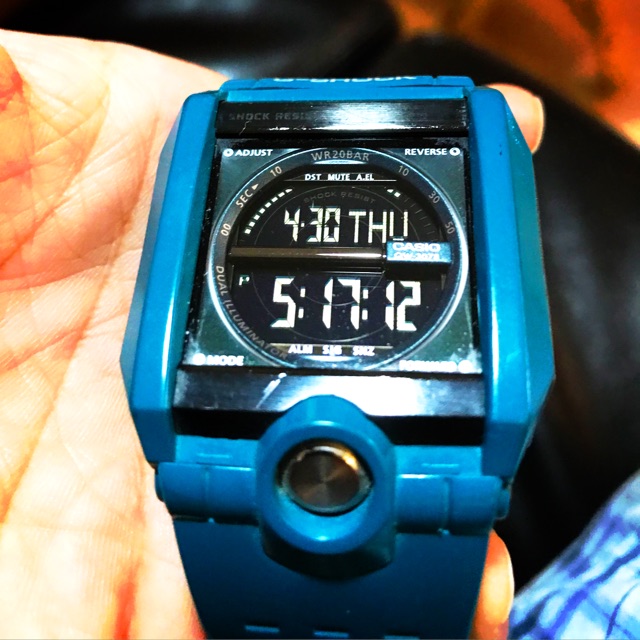 นาฬิกา Casio G-Shock G-8100 หน้าปัดสี่เหลี่ยม มือสอง สภาพดี ของแท้