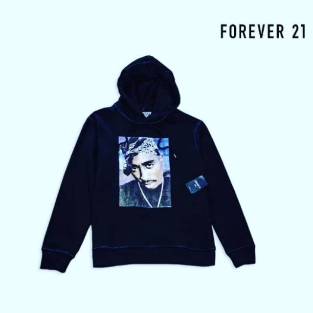 Forever เสื้อกันหนาวมีหมวกสีดําขนาด 21x2pac