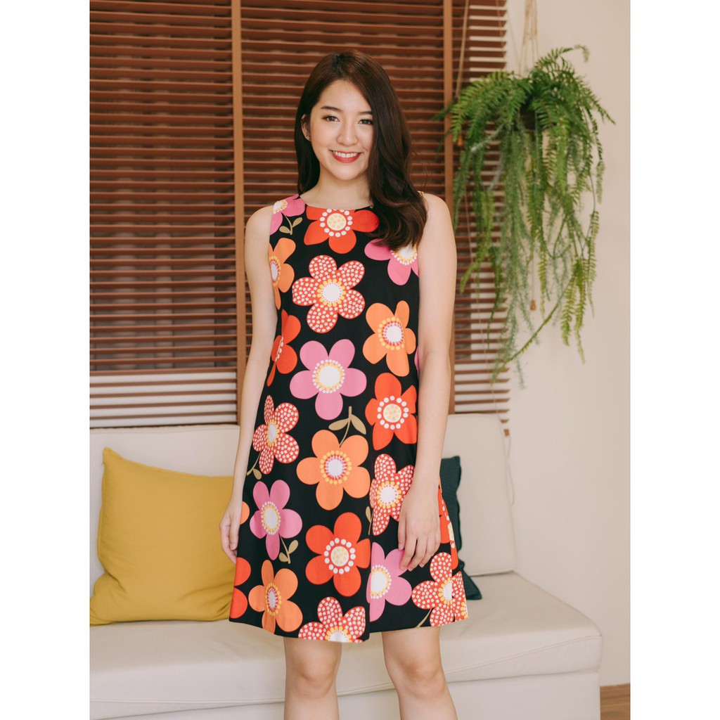 ชุดให้นม Milin Dress: Black Hana