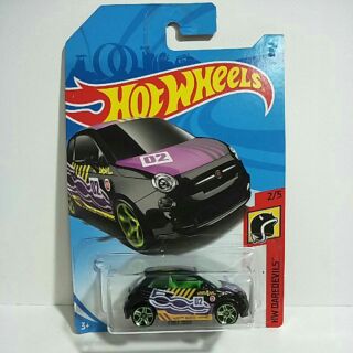 รถเหล็ก Hot wheels FIAT 500 เบอร์ 02 #lb001