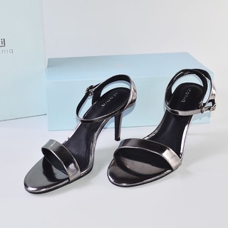 รองเท้าหนังแกะ ICONIQ รุ่น Quinn 3.5" Sandal in Metallic