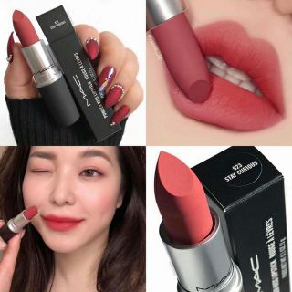 M.A.C Powder Kiss Lipstick💄 #สี 923 Stay Curious เป็นสีที่สวยมากก ถูกใจสาวๆหลายคน ทาแล้วมั่นใจต้องมีไว้สักแท่ง😘