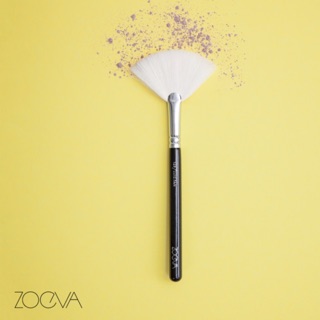 ✅✅ พร้อมส่ง ✅✅ Zoeva  129 Luxe Fan Brush