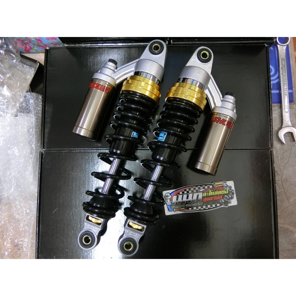 โช้คหลังSHOWA CB1300 งานเหมือน สตัททอง สูง340 สปริง ดำ