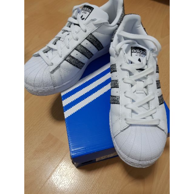 Adidas superstar w size 38