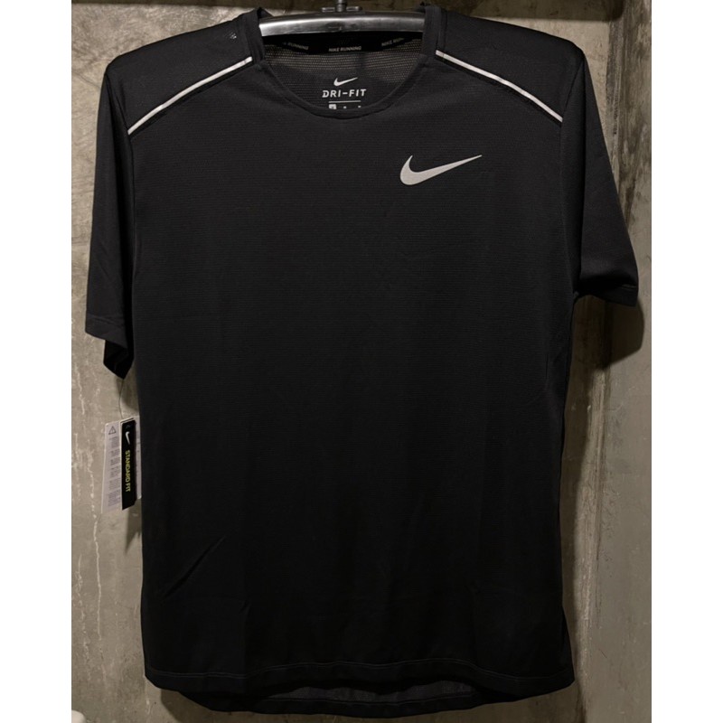 เสื้อวิ่งชาย NIKE Dri-FIT Miler