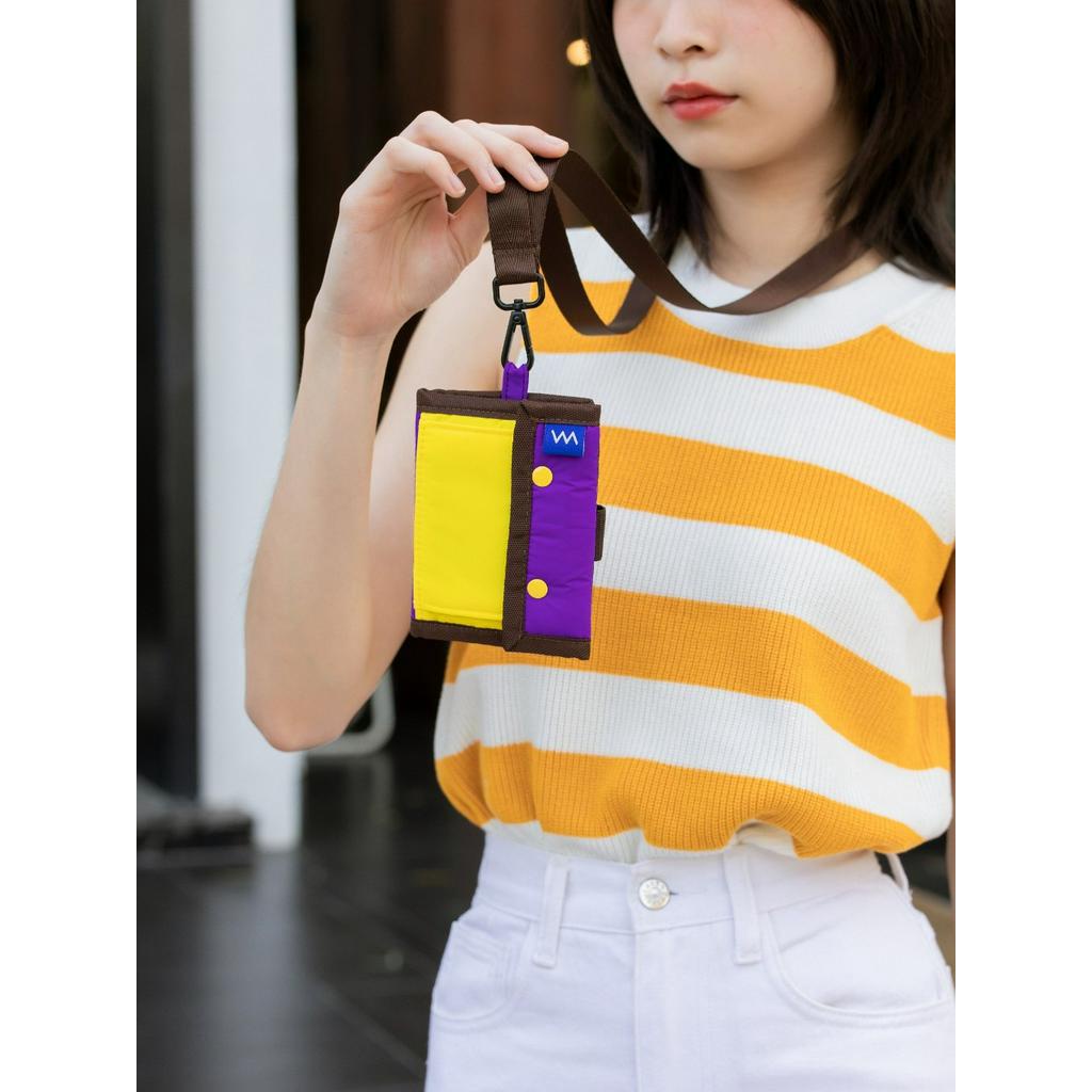 Pick lanyard wallet Purlow : กระเป๋าสตางค์ พร้อมสายคล้องคอ มีช่องใส่แบงค์ ใส่บัตร ใส่เหรียญ