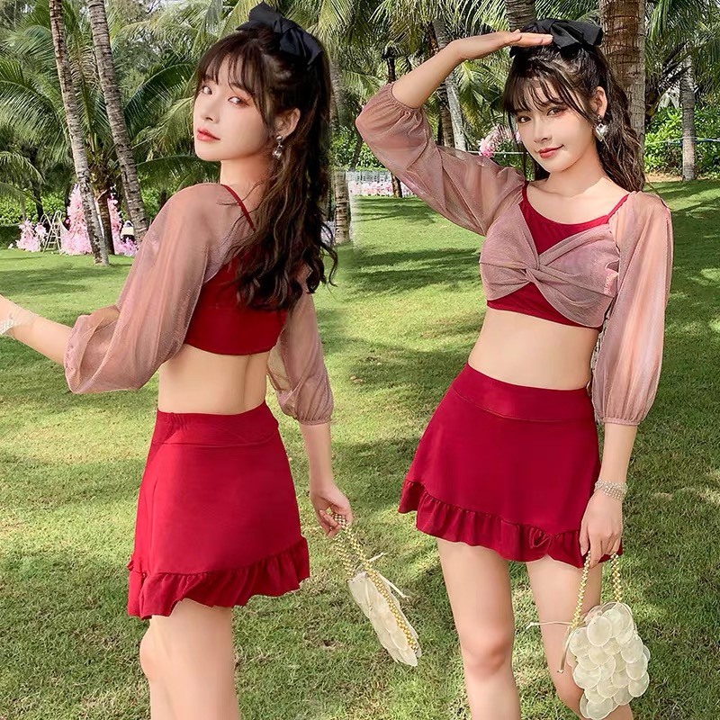 บิกินีเซ็ท2ชิ้น พร้อมผ้าคลุมพริ้วสวย ชุดว่ายน้ำแฟชั่นแขนยาว US Ronnie สวยอำพลางหุ่น กันแดด ชุดว่ายน้