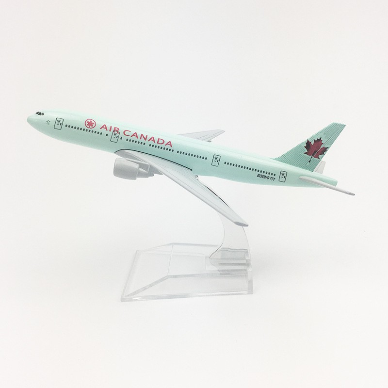 [16cm] โมเดลเครื่องบิน Air Canada 777 (Aircraft Metal Model) วัสดุทำจากเหล็ก  พร้อมฐานพลาสติก