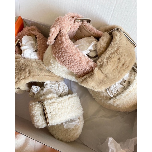 ปล่อยต่อ ร้าน ig paceshoes มือ1 ยังไม่เคยใส่