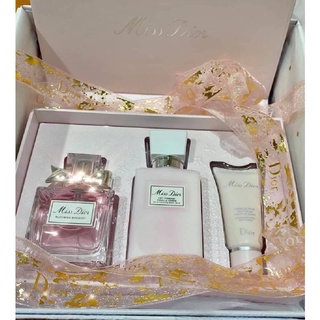 เซ็ตแท้สุดคุ้ม Dior Blooming Bouquet 3 ชิ้น