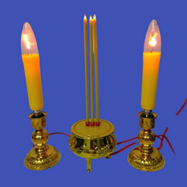 ชุดธูปเทียนไฟฟ้าไฟเต้น เปลวไฟเหมือนเทียนจริง  มีกระถางธูป 3 ดอก พร้อมเทียนหลอดยาวแบบไฟเต้น 1 คู่ - รูปที่ 4