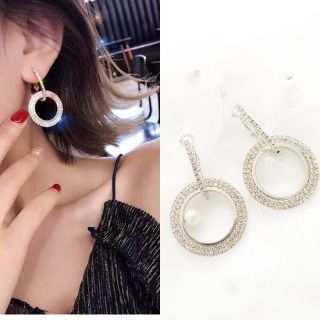 พร้อมส่ง! ต่างหูเพรช ตุ้มหูเซเลป ตุ้มดาราใส่ ต่างหูออกงาน