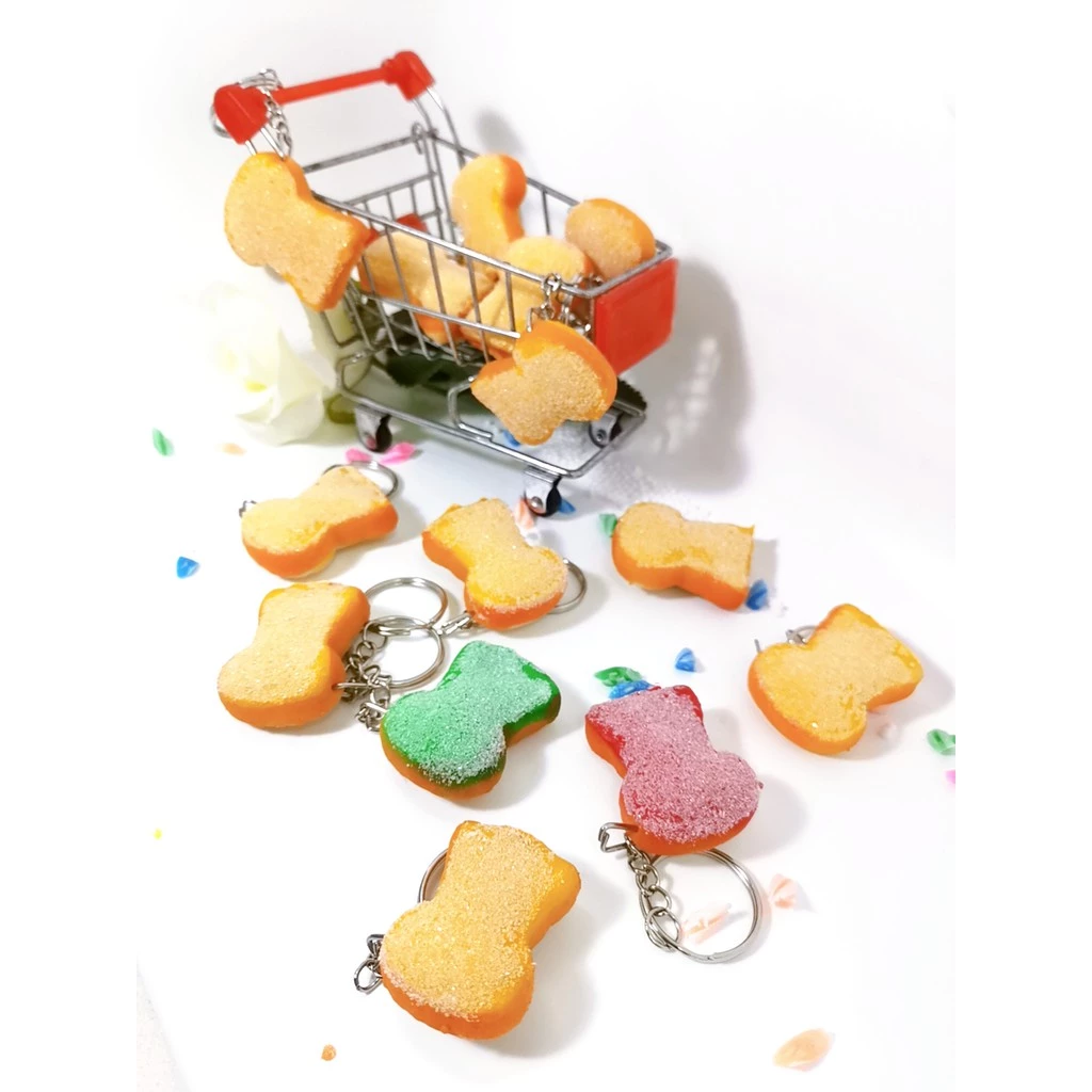 🍞🍞พวงกุญแจขนมปังสี โรยน้ำตาล พวงกุญแจแฮนด์เมด🍞🍞