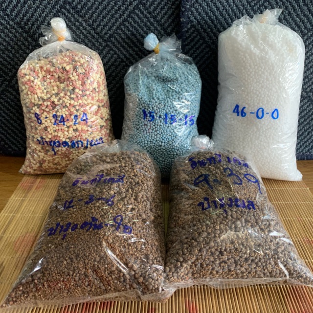 ปุ๋ยสูตร15-15-15 ,46-0-0 ,8-24-24