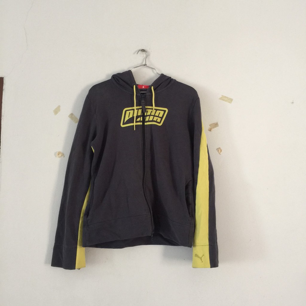 Puma เสื้อแขนยาวฮู้ด มือสอง