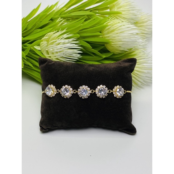 สร้อยข้อมือ Silvea jewelry