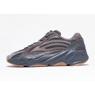 💢Adidas YEEZY 700 V2 ส่งต่อ แท้ 100%💢ซื้อจากช็อปไตหวัน