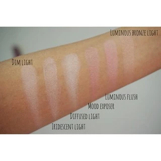 [พร้อมส่ง] HOURGLASS Ambient Lighting Powder / Infinity Powder