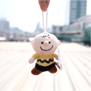 พวงกุญแจ Charlie Brown ชาร์ลีบราวน์ 5นิ้ว Snoopy สนูปปี้