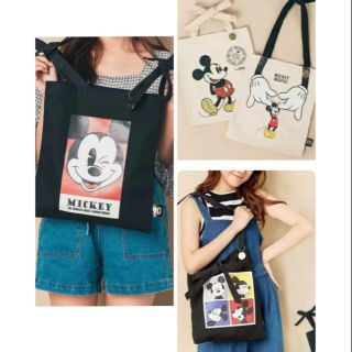 กระเป๋า Mickey Mouse ผ้าแคนวาส
พร้อมเหรียญฉลอง 90 ปี พร้อมส่ง